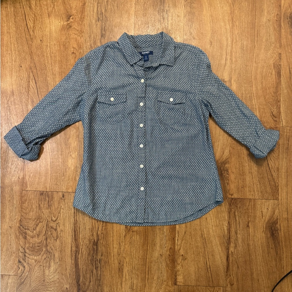 Old Navy Women’s Medium M Blue w/ White Polka Dot Button Down 100% Cotton Shirt